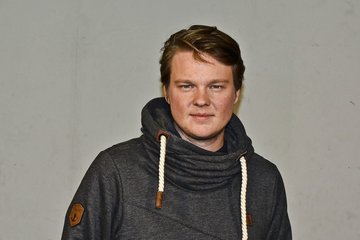 pressefoto-michel-brandt--1140x1346.jpg